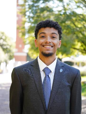 nathan sewell headshot