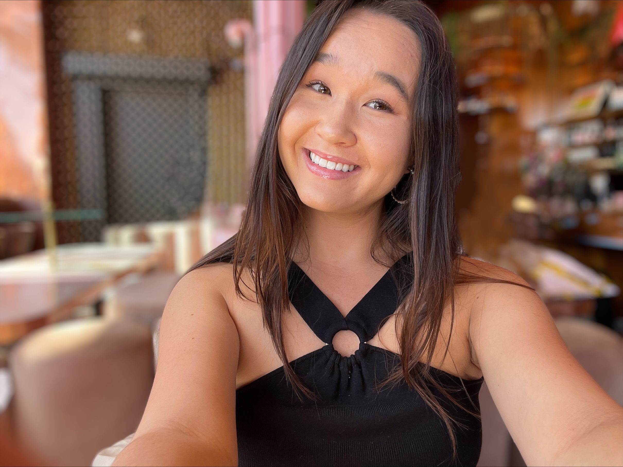 Amanda Photo selfie of amanda smiling