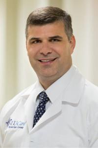 Headshot of Scott Thomas
