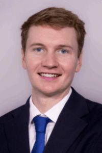 Headshot of Thomas Szewczyk