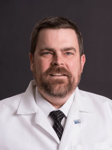 Headshot of Erik Lindbloom