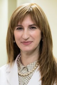 Headshot of Daniela Hermelin