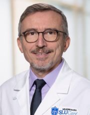 Headshot of Ustun Aydingoz