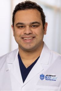 Headshot of Nishad Nadkarni