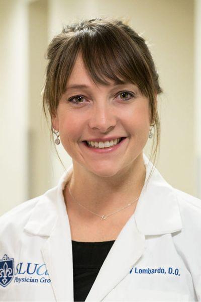 Headshot of Lindsay Lombardo