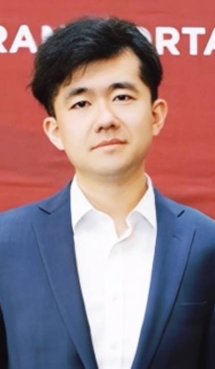 Headshot of Tianyi Li